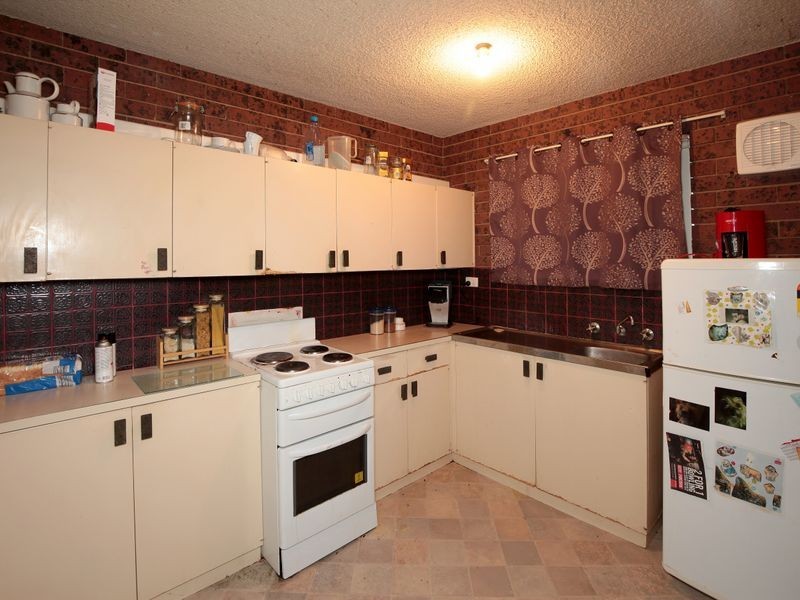 11-13 Sherwood Avenue, Kooringal NSW 2650