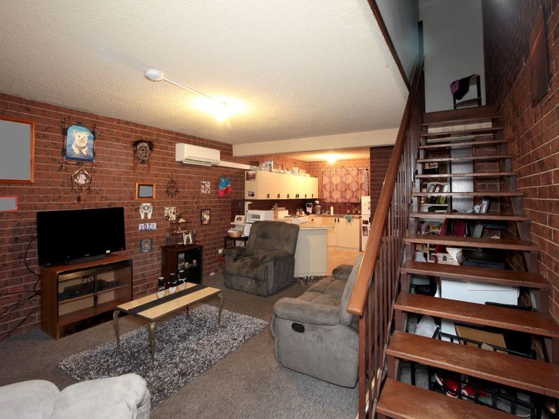 11-13 Sherwood Avenue, Kooringal NSW 2650