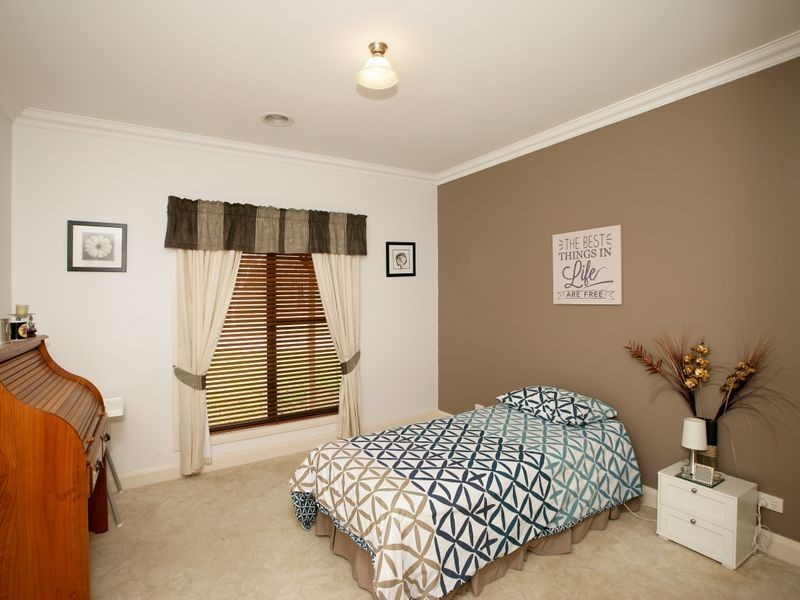60 Dunns Road, Springvale NSW 2650
