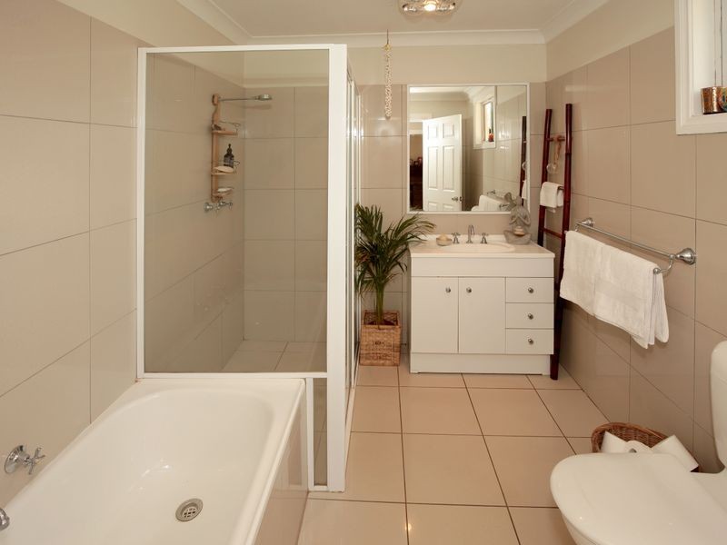 50 Coursing Park Road, Wagga Wagga NSW 2650