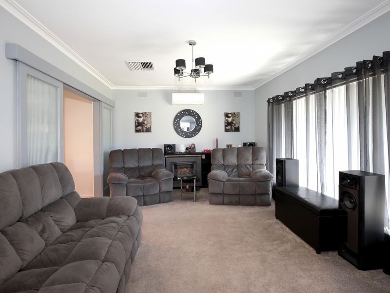 24 Martin Street, Tolland NSW 2650