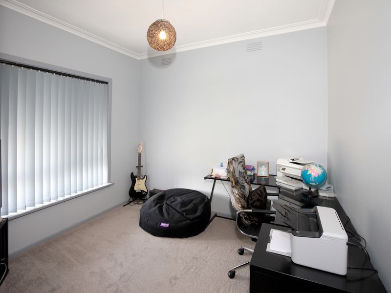 24 Martin Street, Tolland NSW 2650