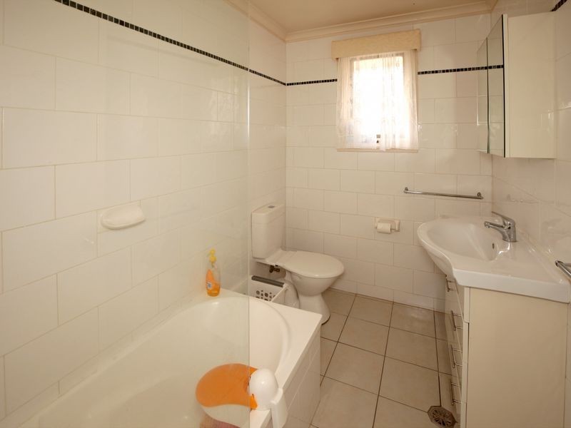 7 Edghill Place, Tolland NSW 2650
