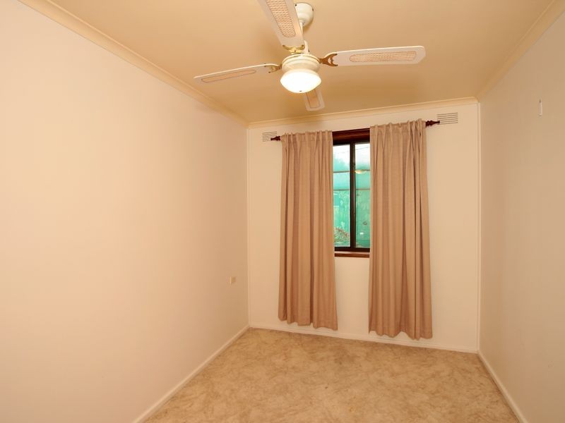 17 Menzies Avenue, Kooringal NSW 2650