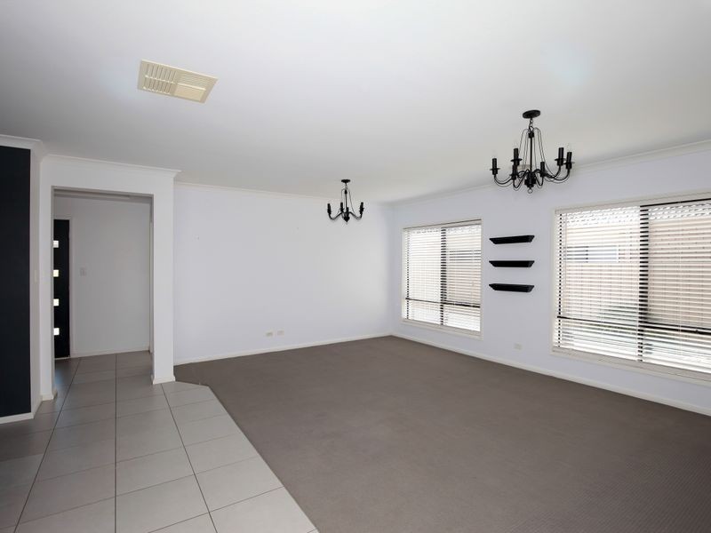 5 Wellington Avenue, Tatton NSW 2650