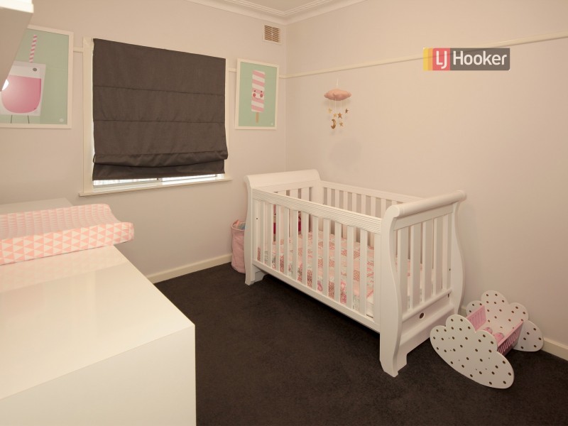 29 Kennedy Avenue, Kooringal NSW 2650