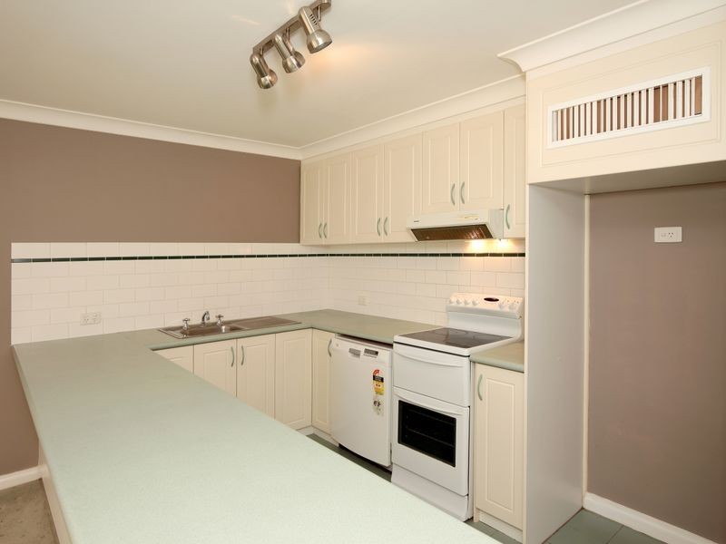 5 Crampton Street, Wagga Wagga NSW 2650