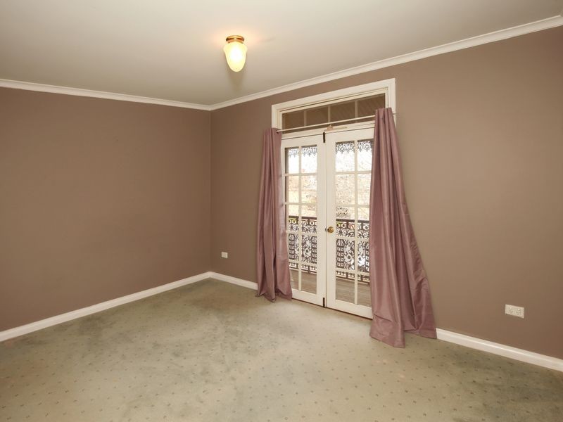 5 Crampton Street, Wagga Wagga NSW 2650