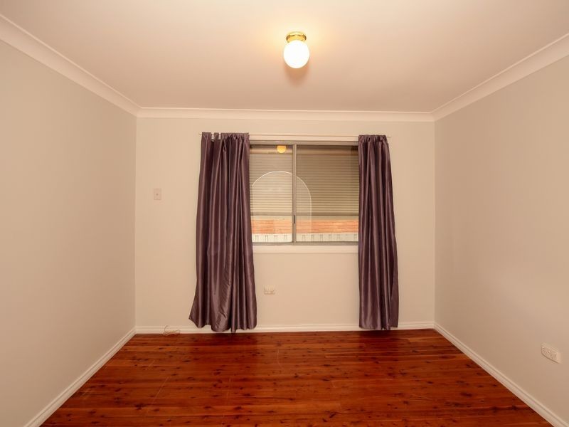 6 Cutler Avenue, Kooringal NSW 2650