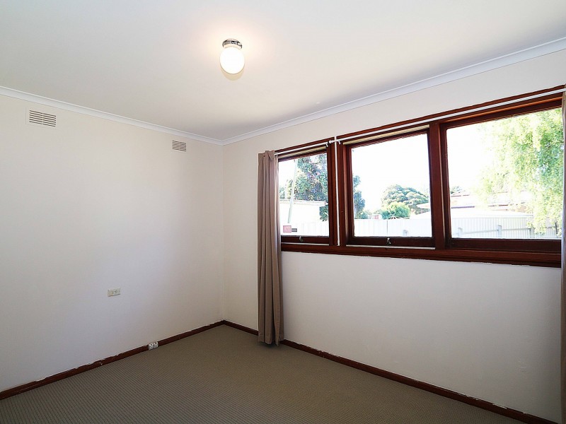 2 Jenkins Street, Ashmont NSW 2650