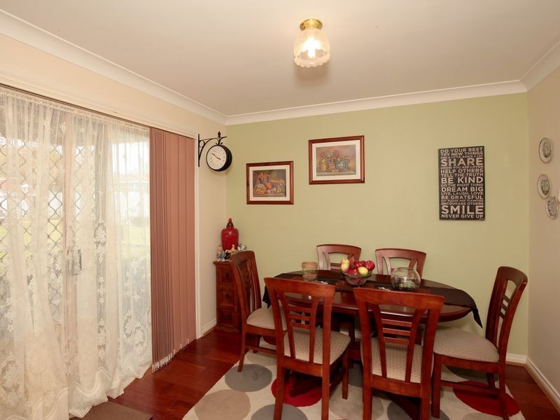 18 Swan Street, Ashmont NSW 2650