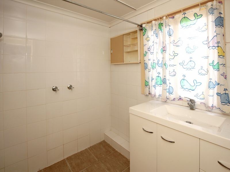 152 Fernleigh Road, Mount Austin NSW 2650