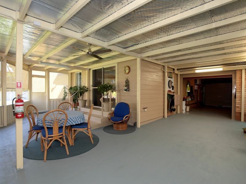 34 Fairbairn Crescent, Kooringal NSW 2650