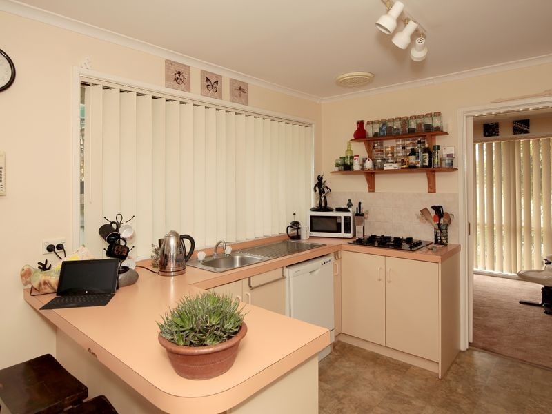 4 Cypress Street, Forest Hill NSW 2651