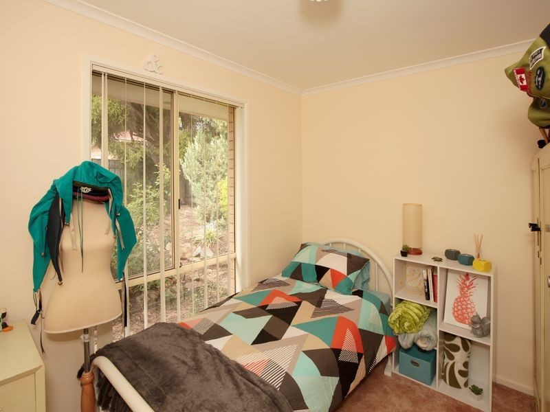 4 Cypress Street, Forest Hill NSW 2651