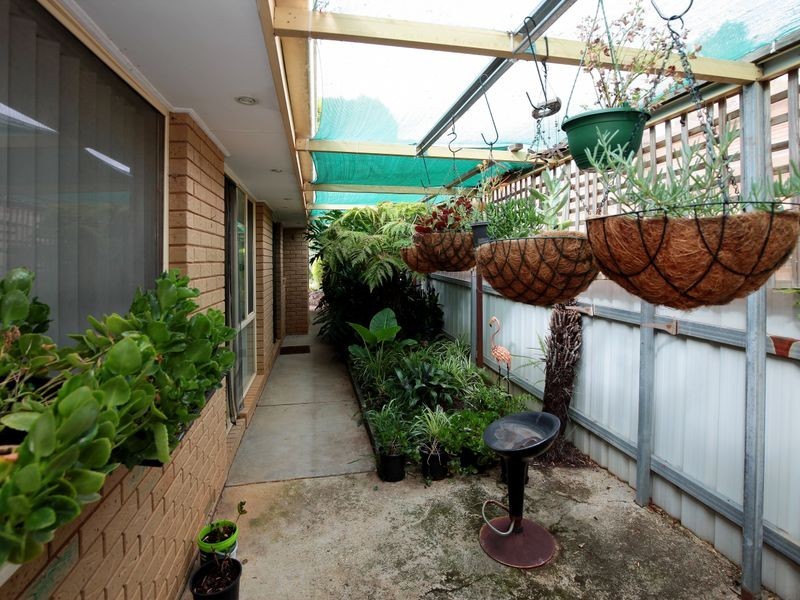 4 Cypress Street, Forest Hill NSW 2651