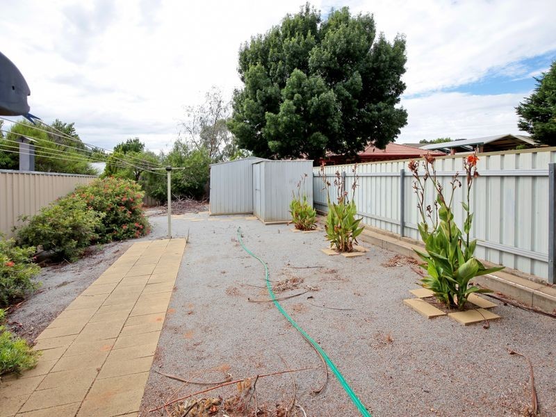 4 Cypress Street, Forest Hill NSW 2651