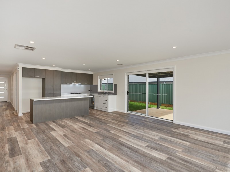 11 Wollemi Street, Forest Hill NSW 2651