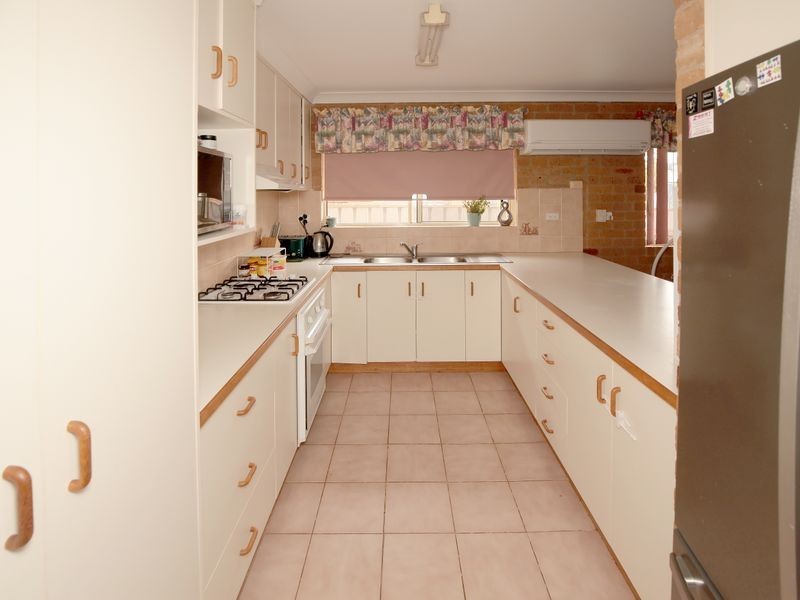 14 Kurrajong Avenue, Forest Hill NSW 2651