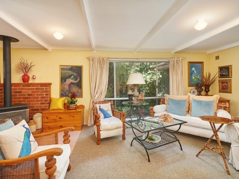 2 Cameron Street, Ashmont NSW 2650