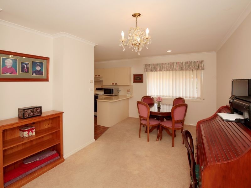 2/29 Brooklyn Drive, Bourkelands NSW 2650