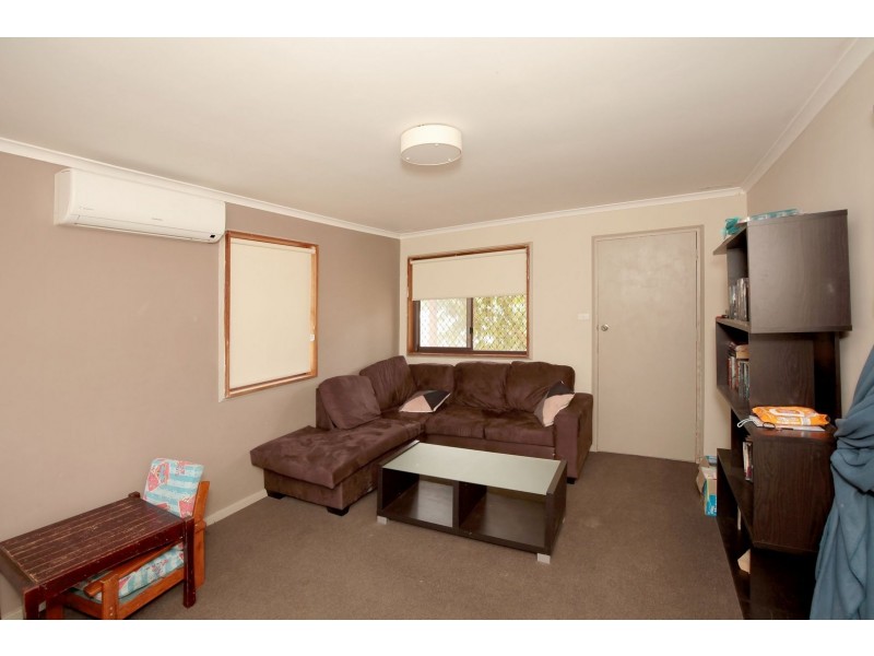 11 Dennis Crescent, Tolland NSW 2650