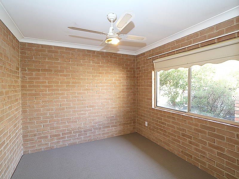 19 O’Connor Street, Tolland NSW 2650