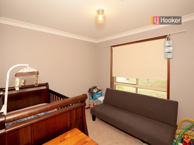 37 Eldershaw Drive, Forest Hill NSW 2651
