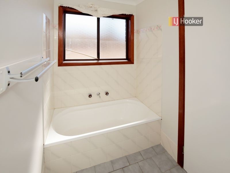 26 Wiradjuri Crescent, Wagga Wagga NSW 2650