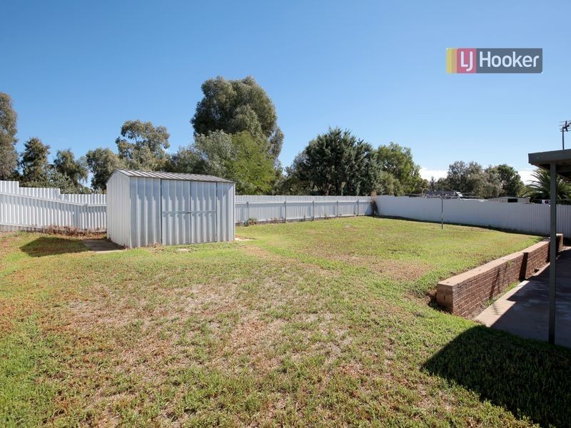 26 Wiradjuri Crescent, Wagga Wagga NSW 2650