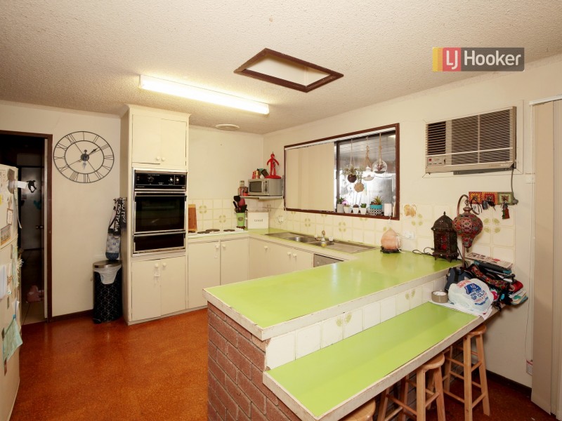 24 Dunn Avenue, Forest Hill NSW 2651