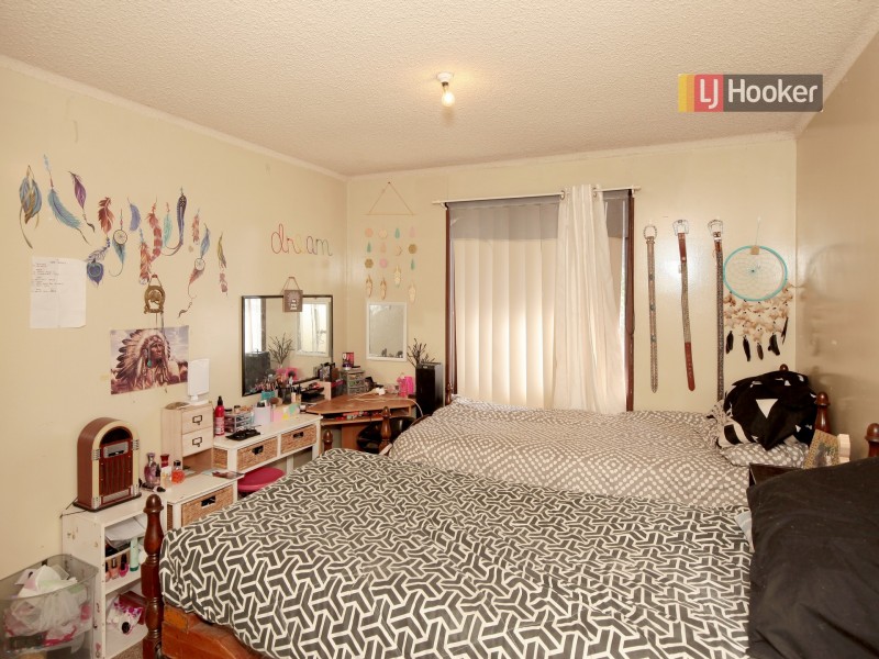 24 Dunn Avenue, Forest Hill NSW 2651