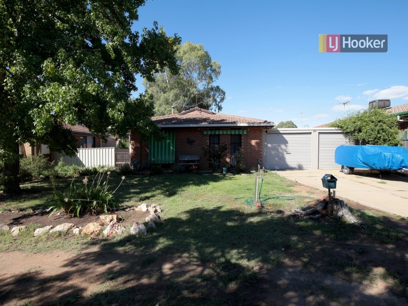 24 Dunn Avenue, Forest Hill NSW 2651