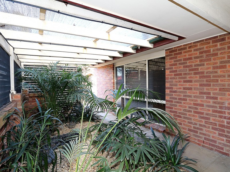 27 O’Connor Street, Tolland NSW 2650