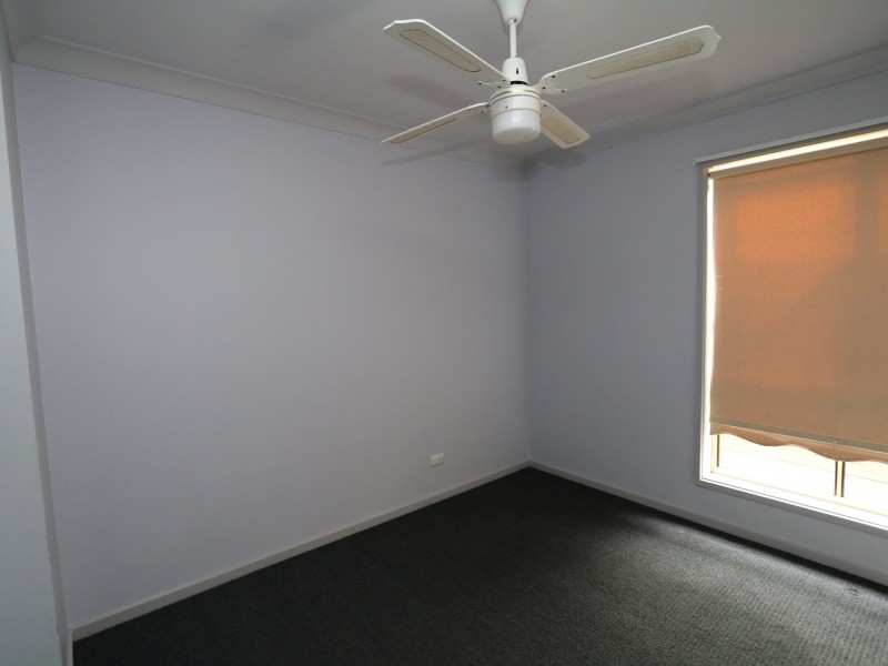 1/26 Nardoo Street, Glenfield Park NSW 2650