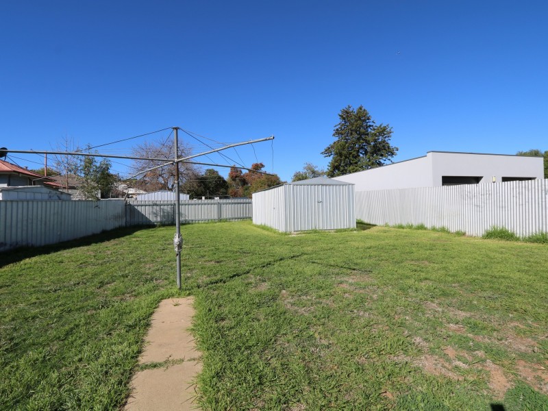 145 Bourke Street, Mount Austin NSW 2650
