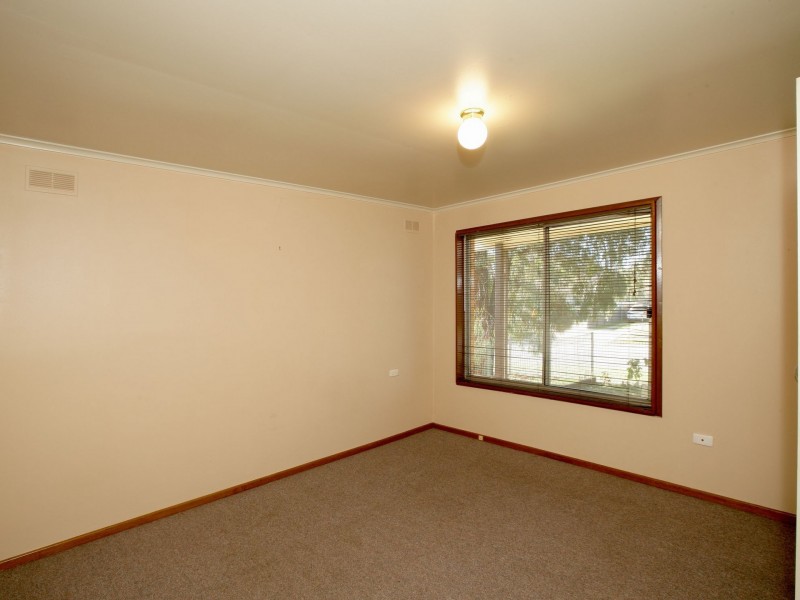 155 Raye Street, Tolland NSW 2650