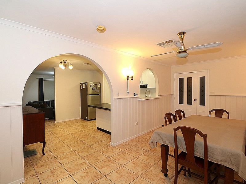 2 Matheson Place, Estella NSW 2650