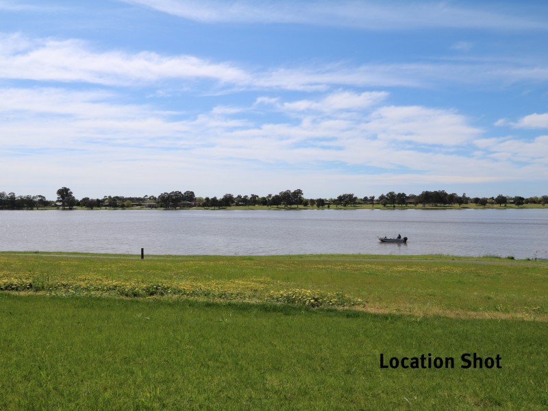 58-60 Inglis Street, Lake Albert NSW 2650