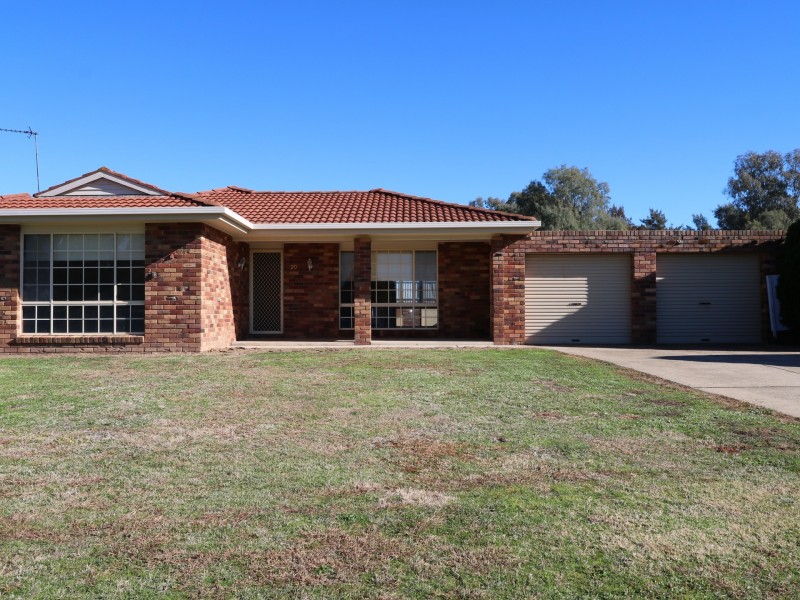 20 Wiradjuri Crescent, Wagga Wagga NSW 2650