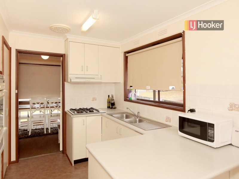 25 Cox Avenue, Forest Hill NSW 2651
