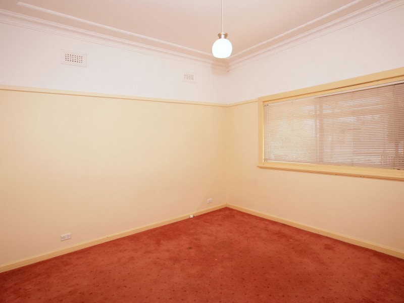 54 Hardy Avenue, Wagga Wagga NSW 2650