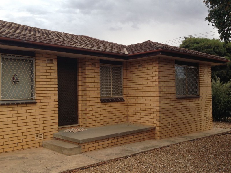 1/69 Raye Street, Tolland NSW 2650