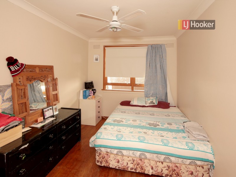 16 Tarakan Avenue, Ashmont NSW 2650