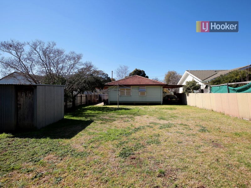 16 Tarakan Avenue, Ashmont NSW 2650