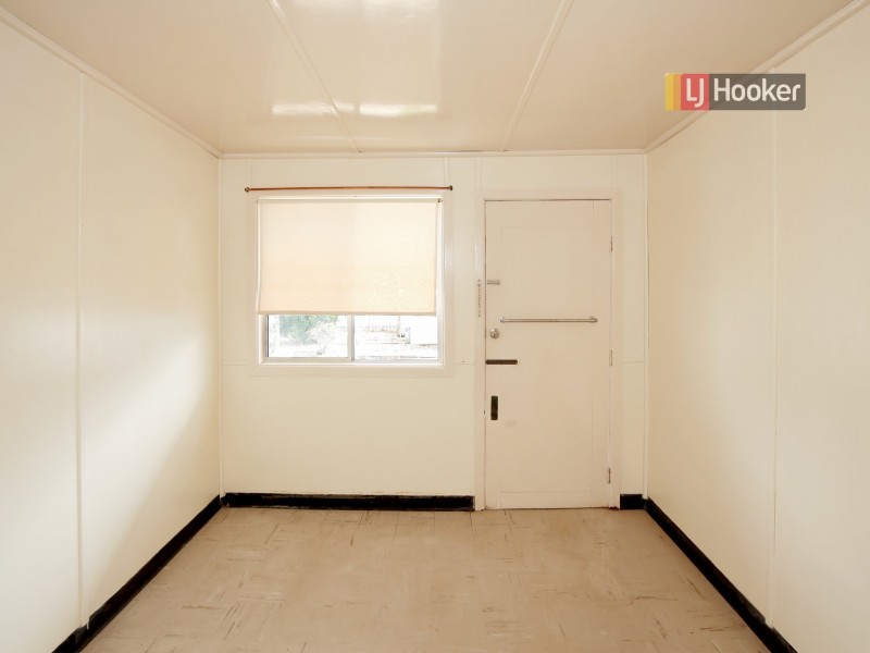 19 Doyle Avenue, Mount Austin NSW 2650