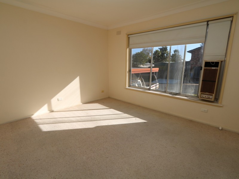 60 Mimosa Drive, Mount Austin NSW 2650