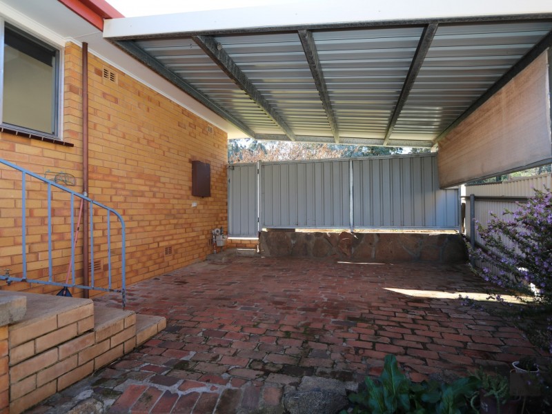 60 Mimosa Drive, Mount Austin NSW 2650