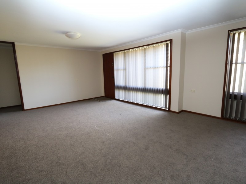 43 Mumford Street, Ashmont NSW 2650