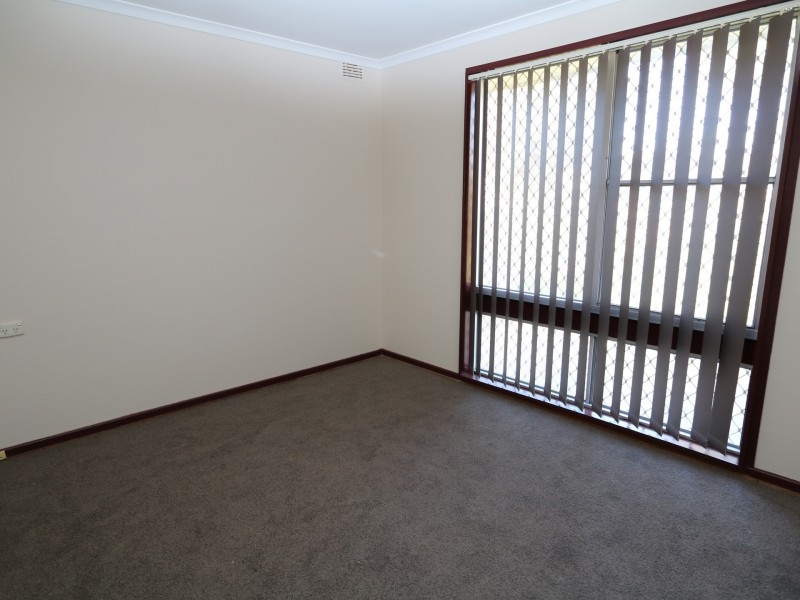 43 Mumford Street, Ashmont NSW 2650